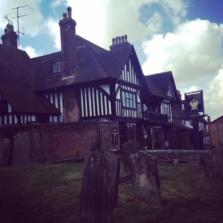 The Star And Eagle Hotel Goudhurst エクステリア 写真